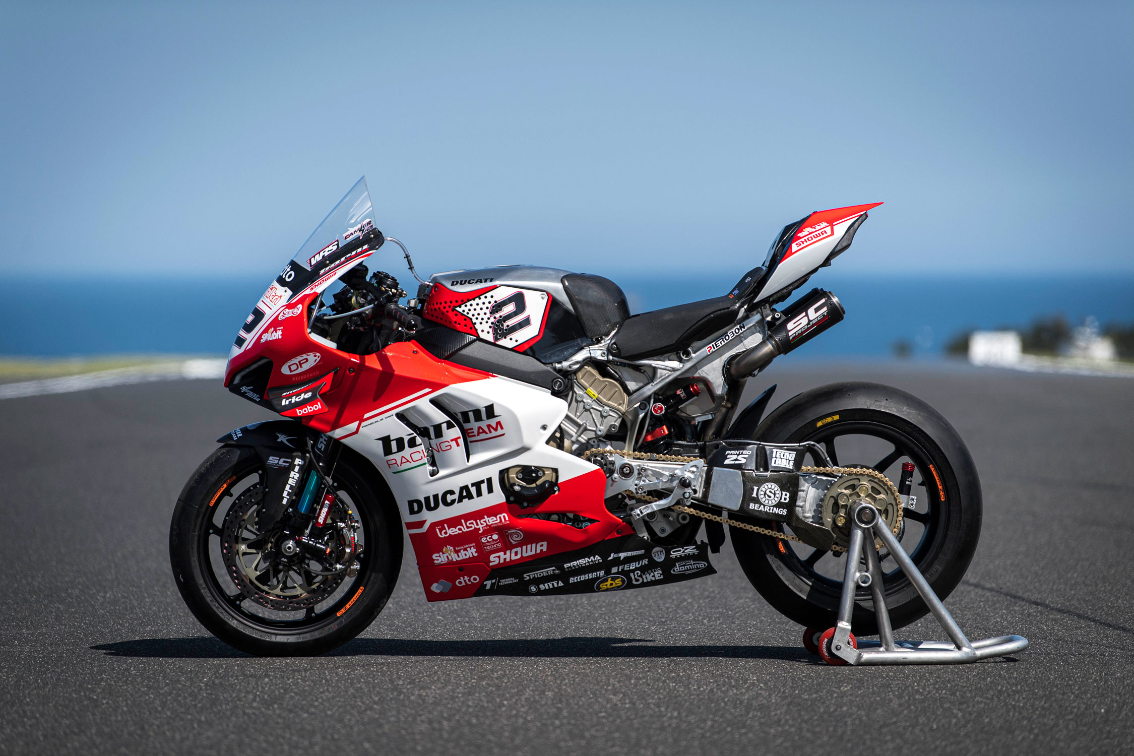 New Full Exhaust System For Ducati Panigale V4