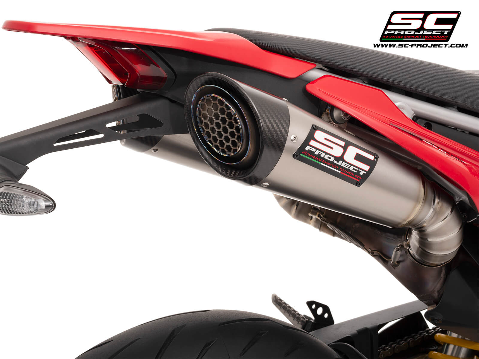 DUCATI HYPERMOTARD 698 MONO - RVE (2024) Dual undertail S1 titanium exhaust, with stoneguard grid