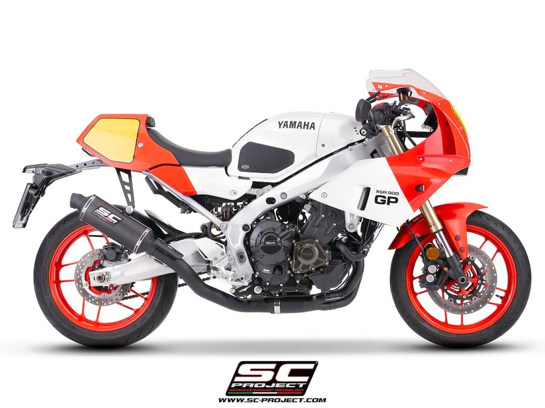 YAMAHA XSR900 GP (2024 - 2025) 3-1 Stainless steel full exhaust system, with Oval R60 carbon fibre exhaust, matt black