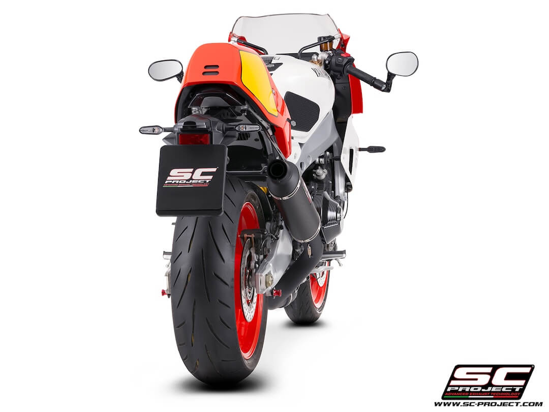 YAMAHA XSR900 GP (2024 - 2025) 3-1 Stainless steel full exhaust system, with Oval R60 carbon fibre exhaust, matt black