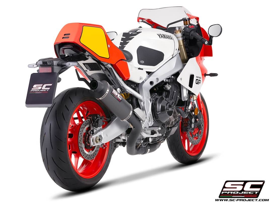 YAMAHA XSR900 GP (2024 - 2025) 3-1 Stainless steel full exhaust system, with Oval R60 carbon fibre exhaust, matt black